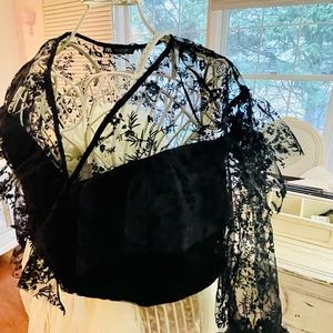 Zara sheer top 
Size L / black